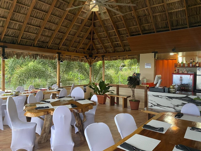 Food & Drinks 5, Hotel Vista Bonita, Parrita