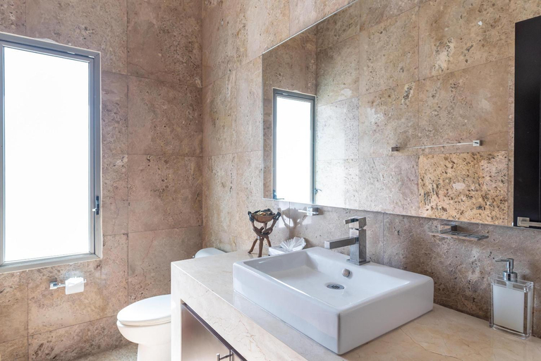 Bathroom 2, Villa Maya- Luxury Mansion, Cozumel