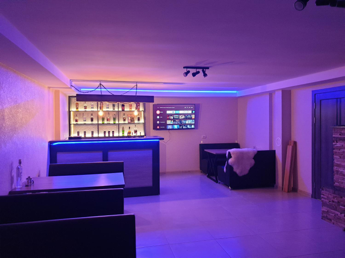 Food & Drinks 3, Hotel Osher, Iaremchans'ka