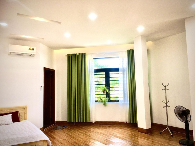 Bedroom 14