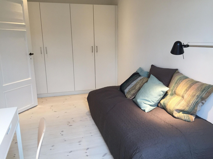 Bedroom, Beautiful Two-bed Apartment, Copenhagen