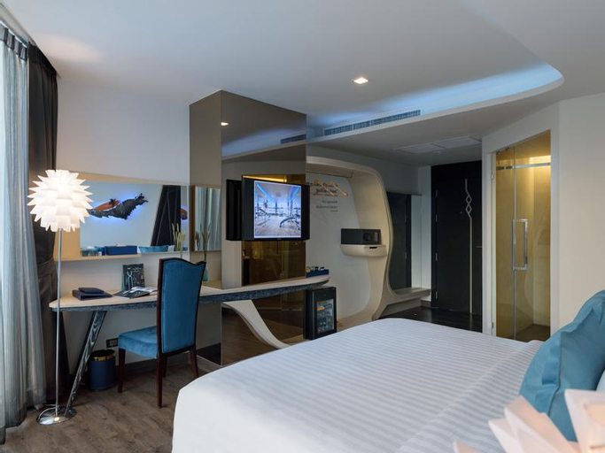 Bedroom 13