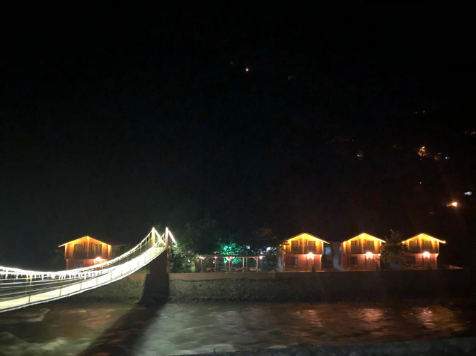 Others 5, Aden River, Çamlıhemşin