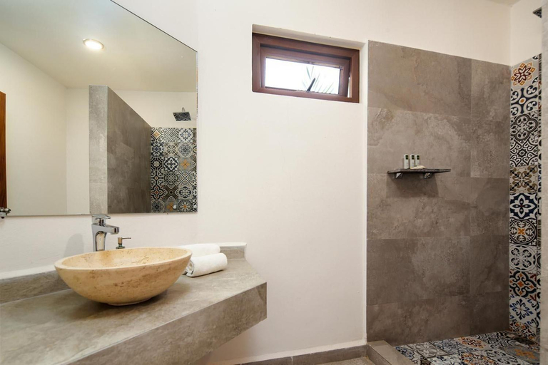 Bathroom 3, Casa Di Giulio, Compostela