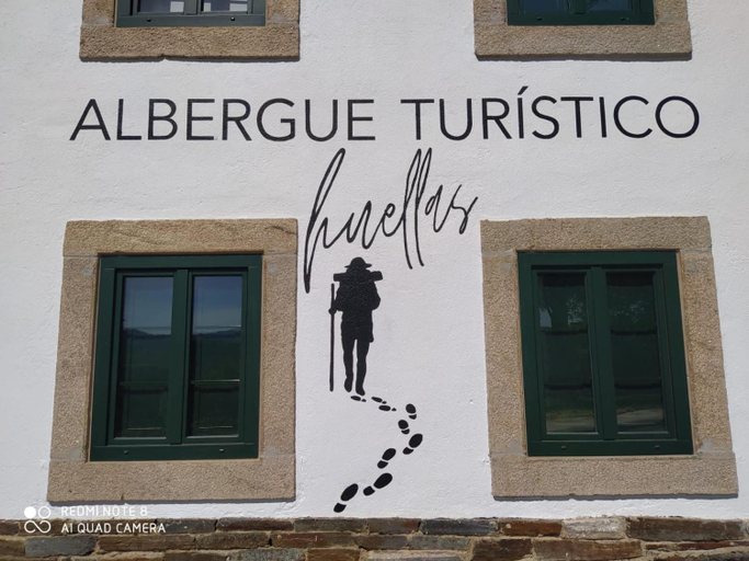 Others 2, Huellas Albergue-Turistico, Lugo