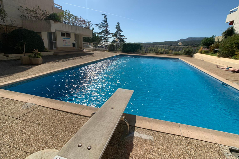 Sport & Beauty 2, GALETS BLEUS -Vu Mer-Piscine-Clim-Fibre-, Bouches-du-Rhône
