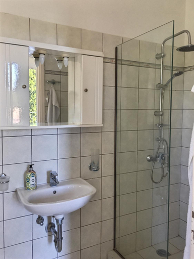 Bathroom 4, Gastouri Villa Pascalia with heated pool in October and views, Ionian Islands