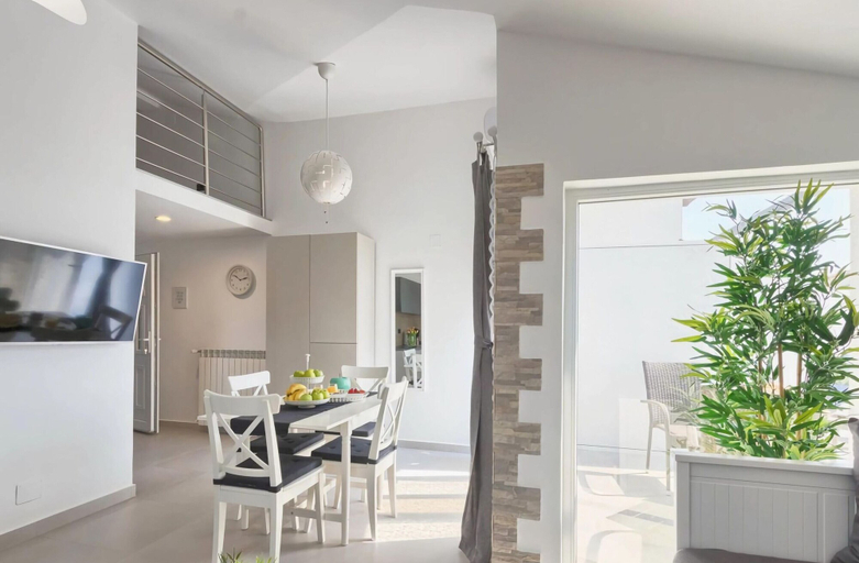 Private kitchen 3, met Wellness Studio D, Pula