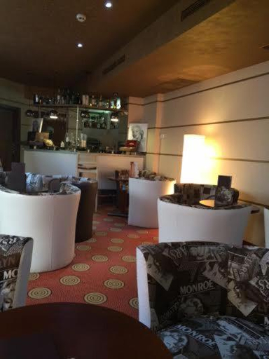 Food & Drinks 5, Art 'Otel, Stolichna