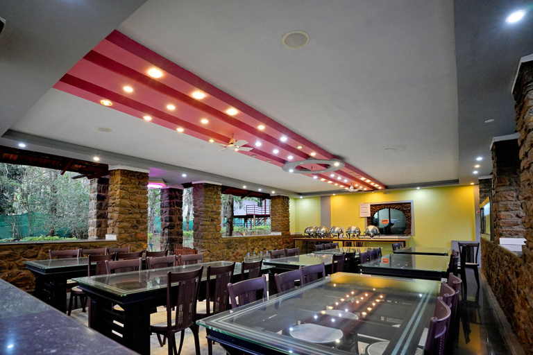 Food & Drinks 5, Hillside Spring Valley, The Nilgiris