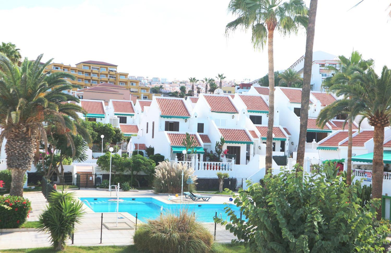 Exterior & Views 1, SUNNY VILLA HOLIDAY HOME, Santa Cruz de Tenerife