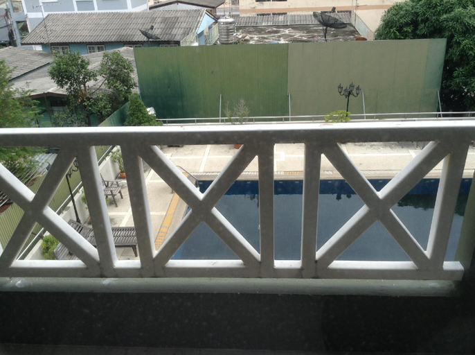 Scenery 4