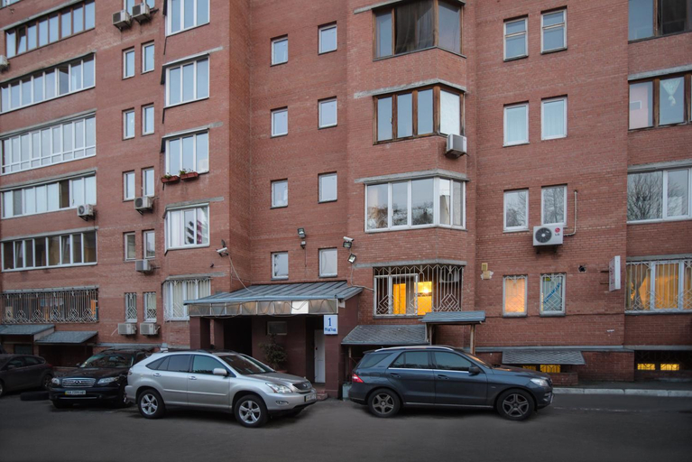 Others 2, ApartHotel on Klinichna st. (1st entrance), Solomians'kyi