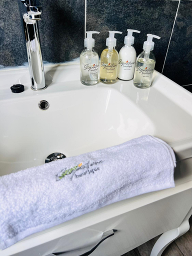Others 4, Signature Boutique Guesthouse, Ngamiland East
