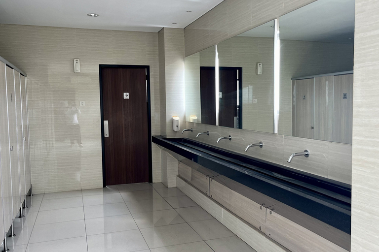 Bathroom, Griya Dasana Residence, Tangerang