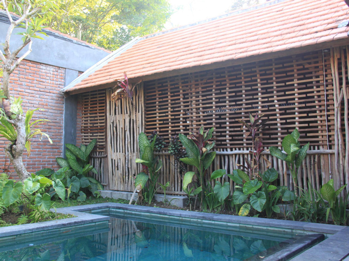 Swimming Pool 3