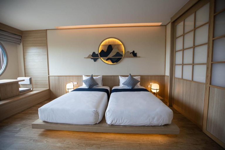 Bedroom 2, The Arch Phuket Hotel, Pulau Phuket