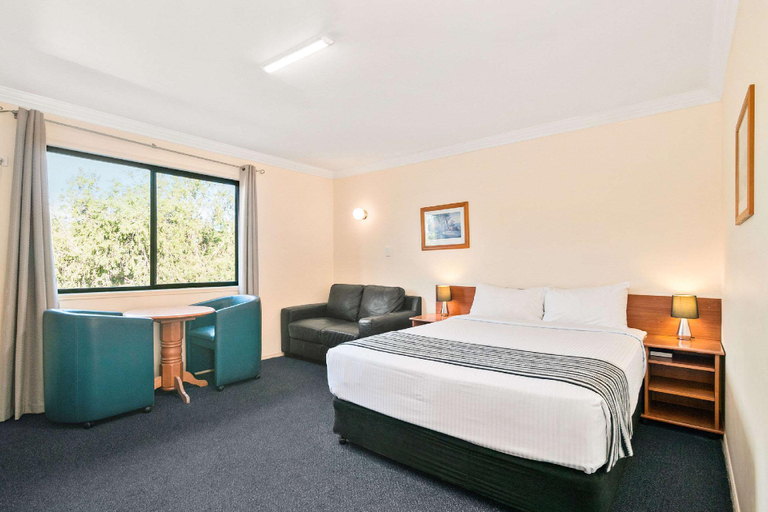 Bedroom 12