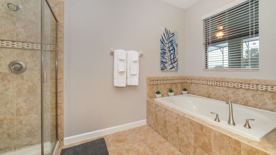 Bathroom 4, 1492 Moon Valley Drive, Osceola