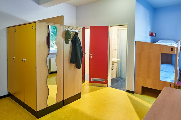 Bedroom 4, Jugendherberge Frankfurt - Haus der Jugend, Frankfurt am Main