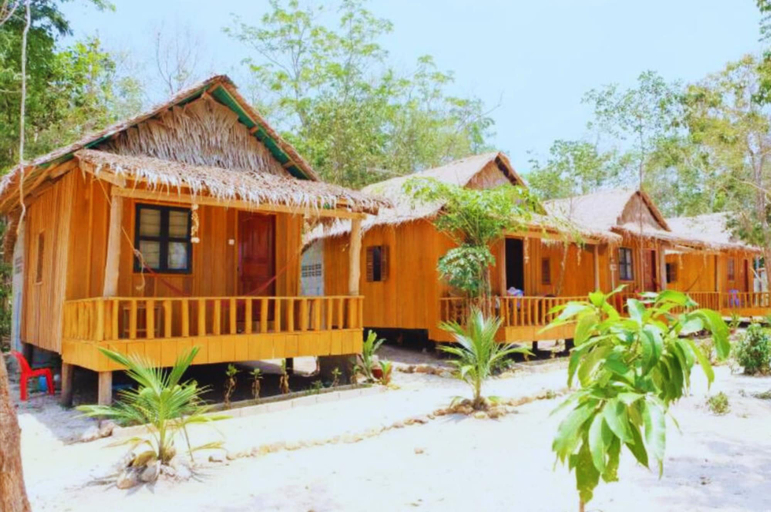 Exterior & Views 2, Dolphin Bay resort, Sihanoukville