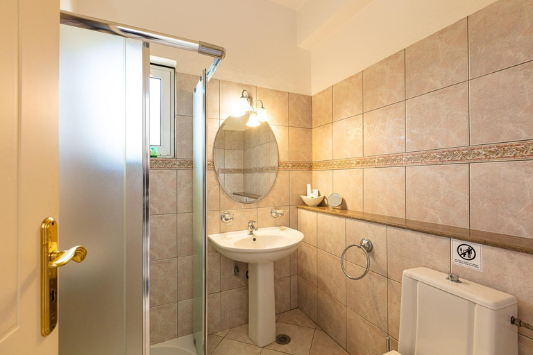 Bathroom 2, Villa Simore, Crete