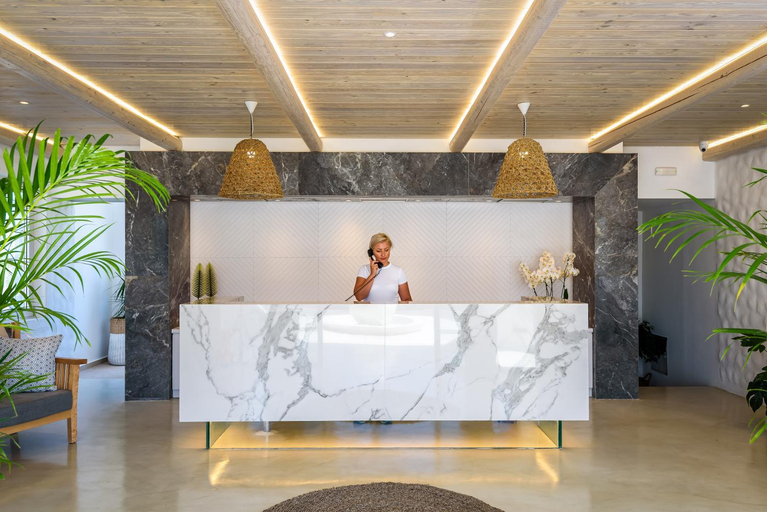 Public Area 4, Solimar White Pearl - Adults Only, Crete