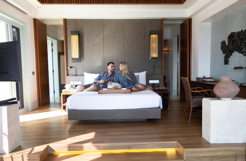 Bedroom 13