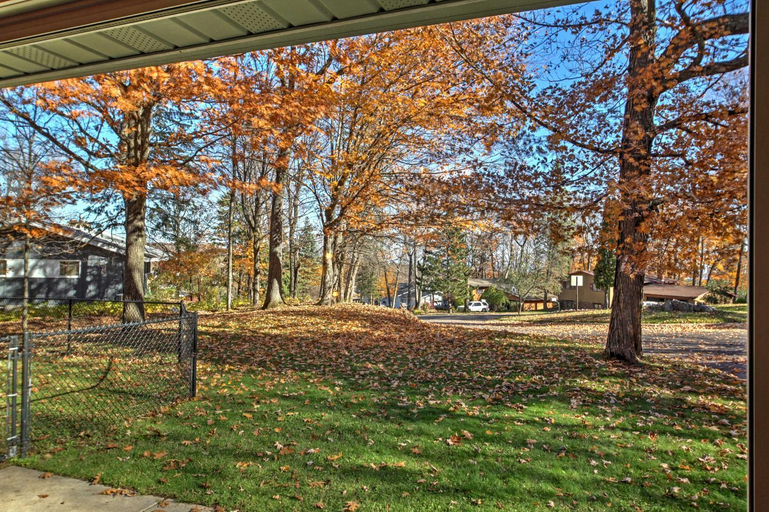 Others 5, Quaint Duluth Hideaway w/ Private Fenced-In Yard!, Saint Louis
