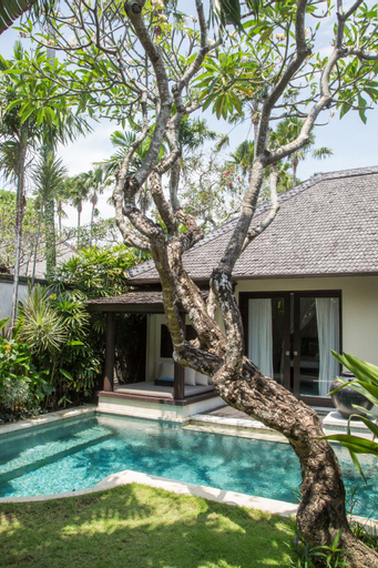 Swimming Pool 14