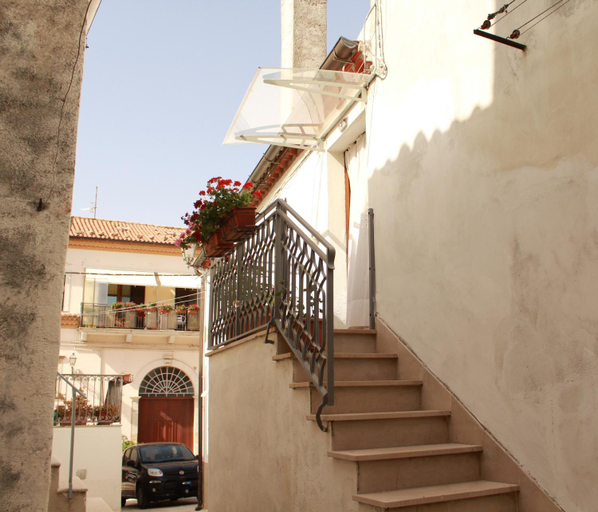 Others 2, Casa Normanna, Potenza