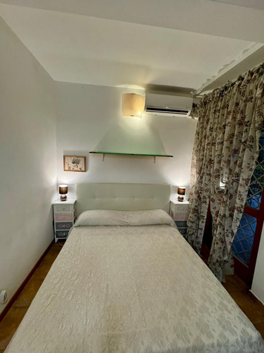 Bedroom 3, L'affittacamere nel parco "Appia Antica", Rome