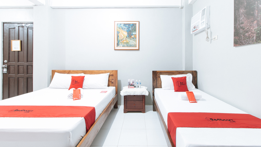 Bedroom 5, RedDoorz @ Greenview Hotel and Restobar Masbate, Masbate City
