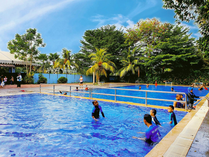 Swimming Pool 14