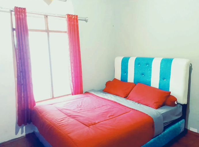 Bedroom 27