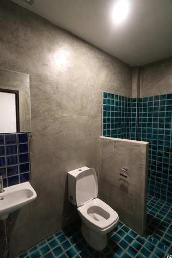 Bathroom 3, Little Jasmine by the River, Muang Phitsanulok