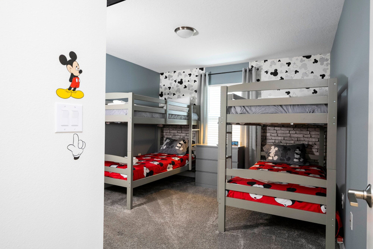 Room 2, Fabulous 4B 3BA Neardisney Championsgat Waterpark, Osceola