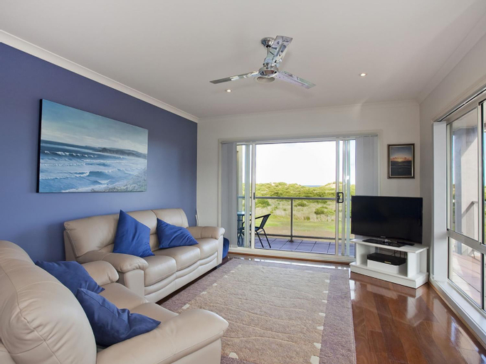 Others 4, Esplanade Frontage 1 209, Surf Coast - East