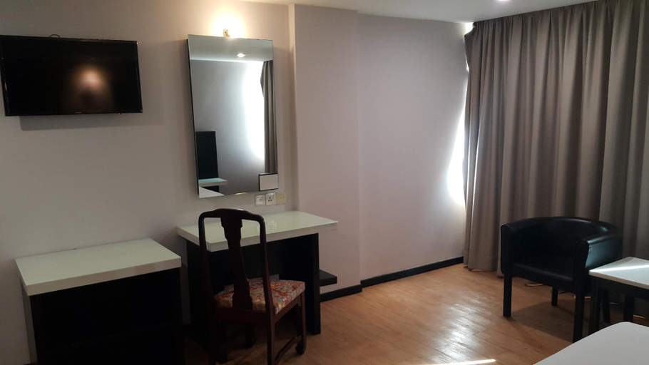 Bedroom 15