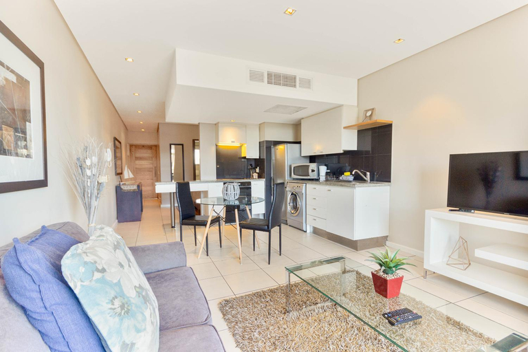 Others 3, Harbouredge Suites, City of Cape Town