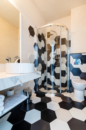 Bathroom 2, Hotel Bulevard, Ramnicu Valcea