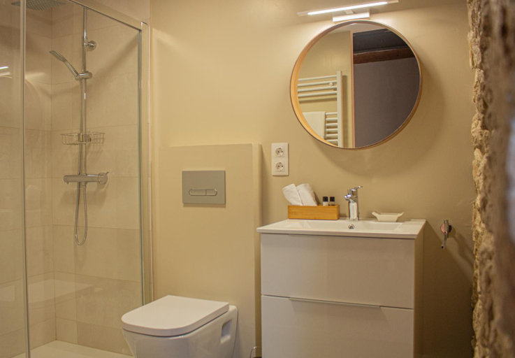 Bathroom 4, La Casa Del Miracle, Lleida