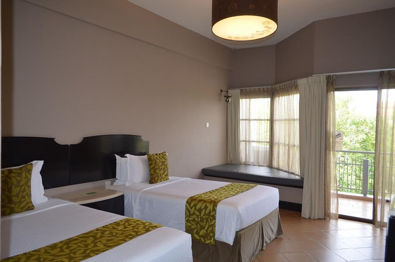 Bedroom 30