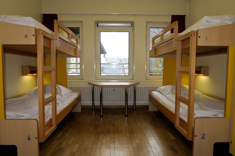Bedroom 3, Jugendherberge Frankfurt - Haus der Jugend, Frankfurt am Main
