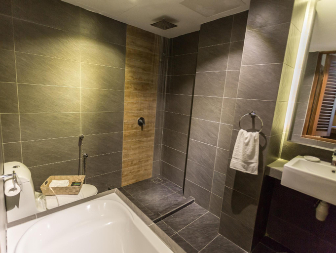 Bathroom 3