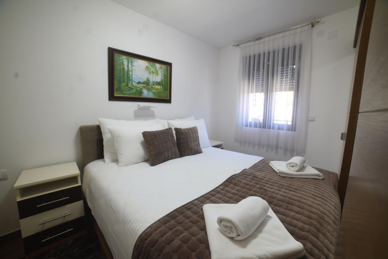 Bedroom 2, "Mini Hotel Vienna" Apartments, Vrnjačka Banja