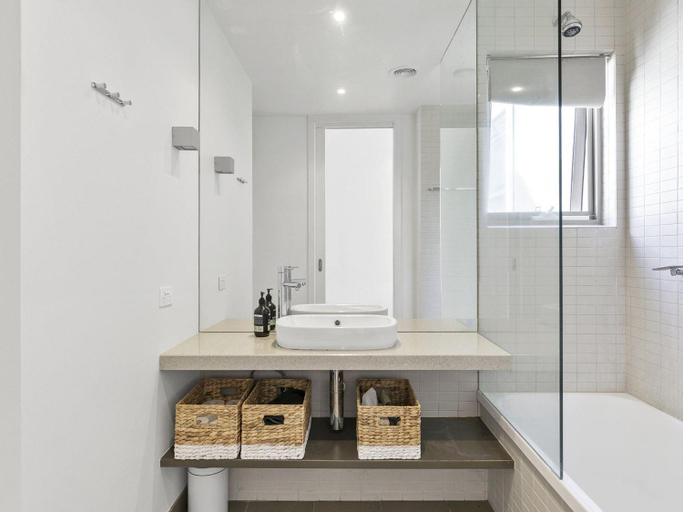 Bedroom 2, Waterfront Seven, Surf Coast - West