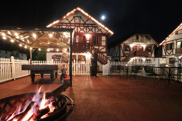Food & Drinks, Alpine Village Inn, White