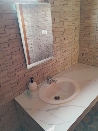 Bathroom 23