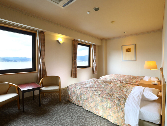 Bedroom 4, Rako Hananoi Hotel, Shimosuwa
